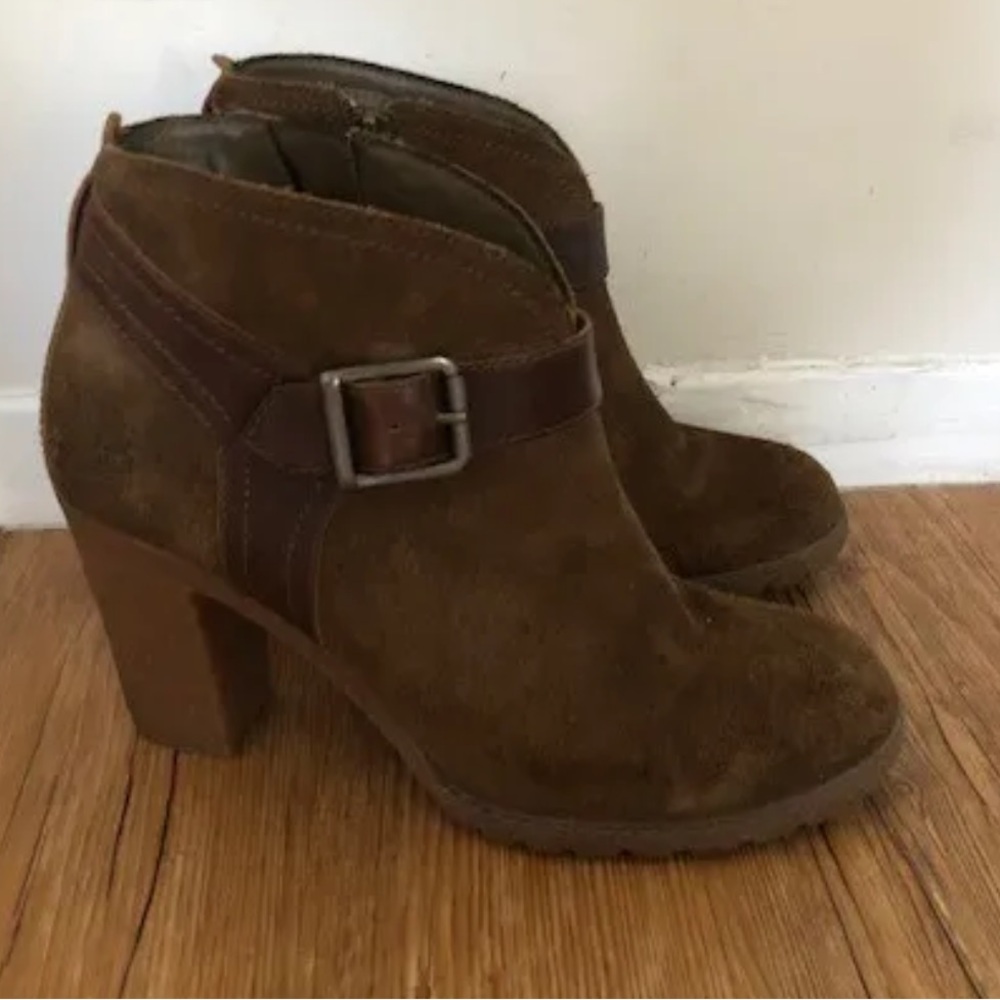 Timberland Earthkeepers Booties Women 7.5 Brown Suede Gently Worn!